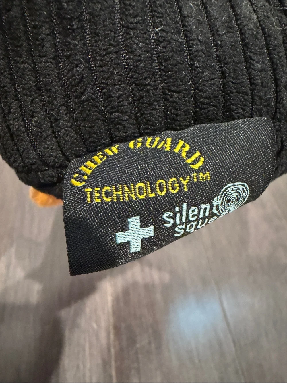 Silent Squeak new without